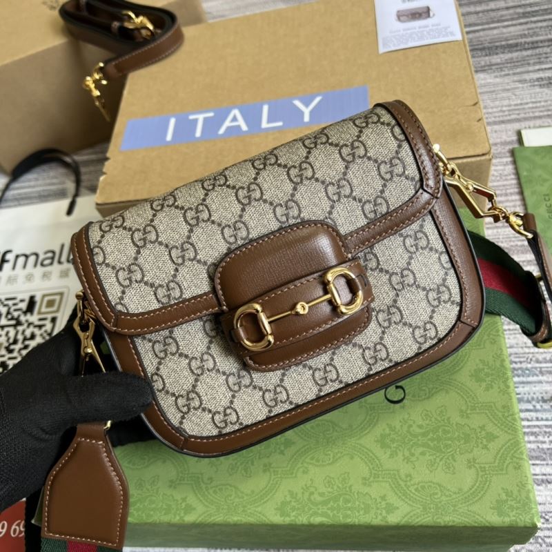 Gvc*1 horsebit bags